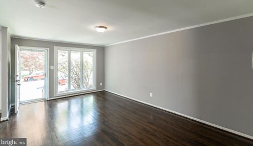 3319 27th Ave, Temple Hills MD  20748-2815 exterior
