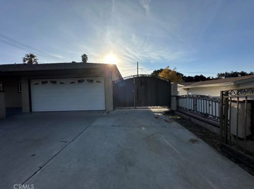 2906 Gertrude St, Riverside CA  92506-4361 exterior