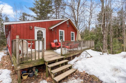 1278 Valley Rd, Washington, NH 03280-3111