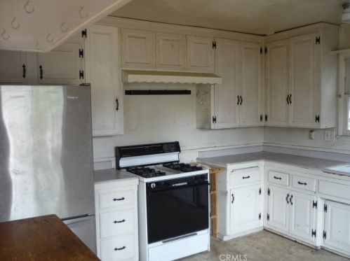 481 Garsden Ave, Covina CA  91724-2628 exterior