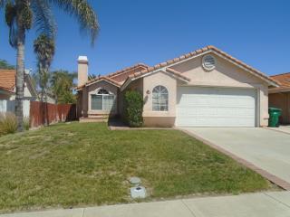23688 Canyon Oak Dr, Murrieta CA  92562-2003 exterior