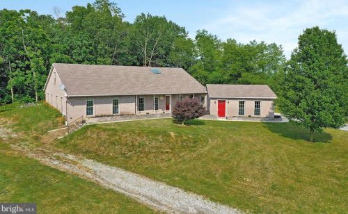 9478 Fort Stouffer Rd, Upton PA  17225-9780 exterior