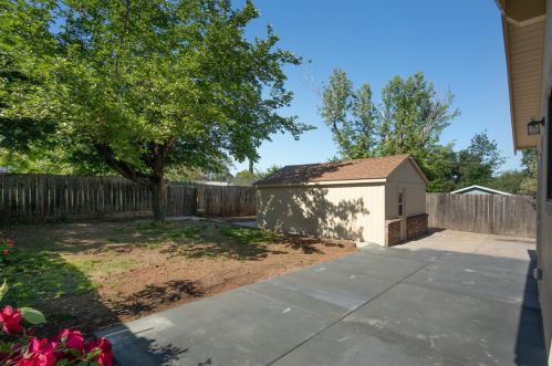 16 Midway Dr, Oroville CA  95966-3656 exterior