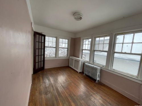 26 Devonia Ave, Mount Vernon NY 10552-1007 exterior