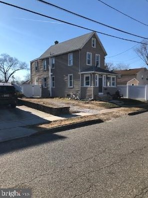 1104 Asbury Ave, West Deptford NJ  08063-1404 exterior