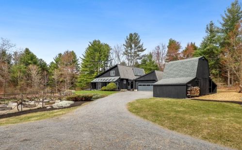 275 Randall Rd, Berlin, MA 01503-1008