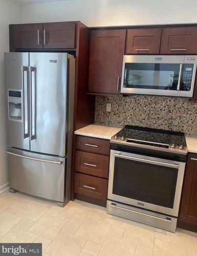 1614 Mayfield Cir, Jamison PA  18929-1649 exterior