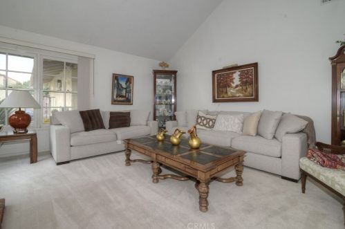 330 Pennsylvania Way, Placentia CA  92870-5030 exterior