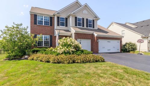 6419 Falling Meadows Dr, Galena, OH 43021-8070
