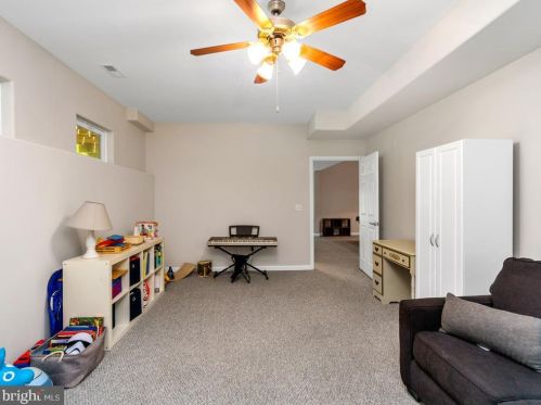 60 Kinsley Ln, Fredericksburg VA  22406-4089 exterior