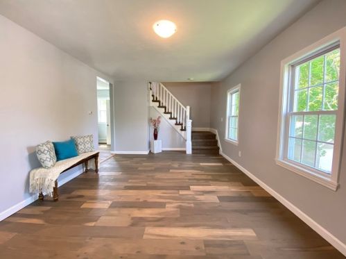 43 Berlin St, Auburn MA  01501-1125 exterior