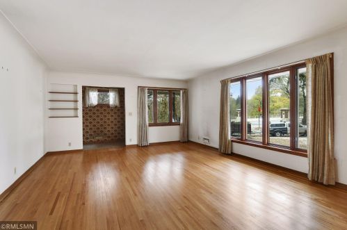 5333 Nicollet Ave, Minneapolis MN 55419-2621 exterior