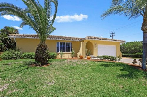 541 Heathwood Dr, Marco Island, FL 34145-5035