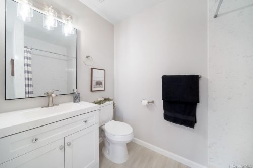 91-1146 Kumuiki St, Kapolei HI  96707 exterior