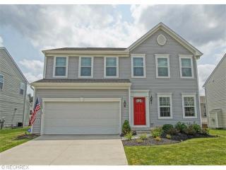 3128 Liberty Ledges Dr, Twinsburg, OH 44087-4925