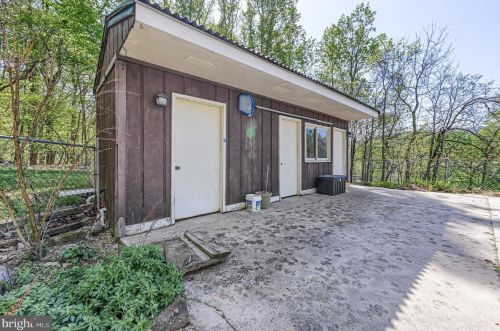 2 Fernwood Trl, Charnita PA  17320-8556 exterior