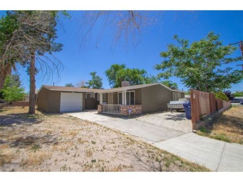 344 Lingard St, Lancaster CA  93535-3028 exterior