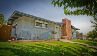 3205 Bucknell St, Bakersfield, CA 93305-1501