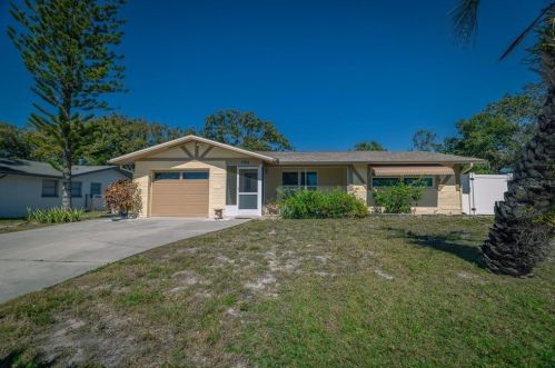 7701 Valencia Ave, Port Richey, FL 34668-2963