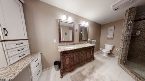 434 Buckhorn Dr, Belvidere NJ  07823-2707 exterior