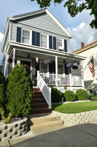 40 Jefferson Pl, Paterson, NJ 07506-2528