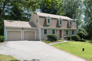 27 Overbrook Rd, Madison, CT 06443-1833