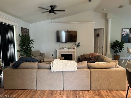 1401 14th St, Lehigh Acres FL  33972-2253 exterior