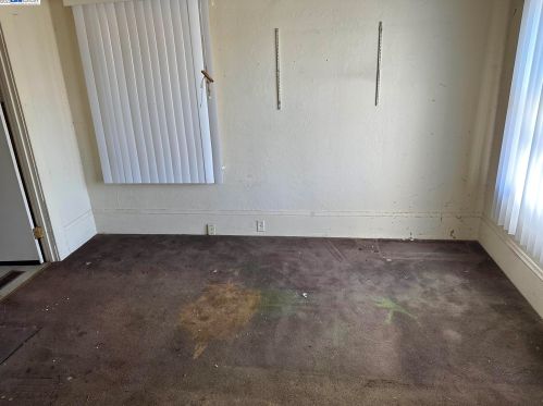 2216 25th St, Oakland CA  94606-3536 exterior