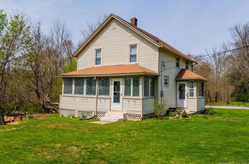 119 Miller St, Moosup, CT 06354-1111
