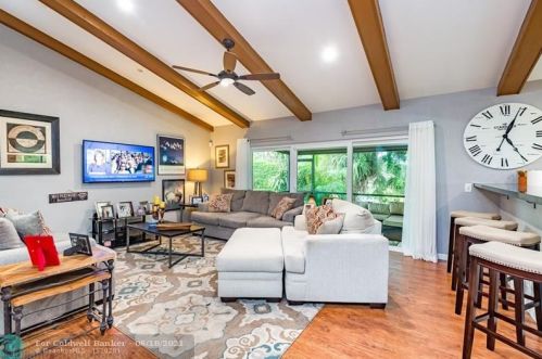 5530 Piping Rock Dr, Boynton Beach, FL 33437-1534