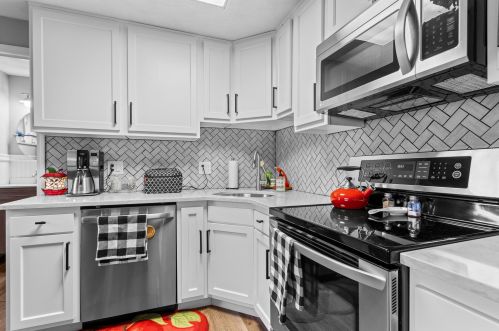 608 Alta Ave, Englewood OH  45322-1803 exterior