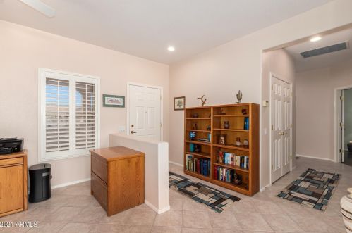 15314 Pantano Dr, Sun City, AZ 85374-2085