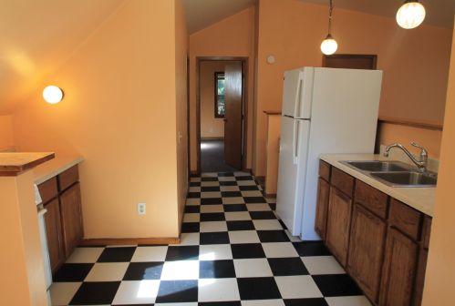 916 Aurora Ave, Saint Paul, MN 55104-4739