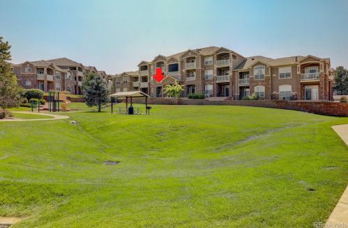 7440 Blackhawk St, Englewood CO  12105-4320 exterior