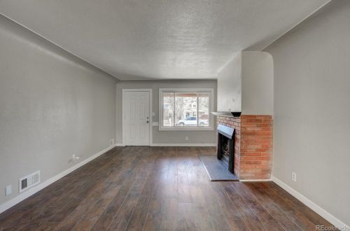 1375 Dayton St, Denver CO 80231-3425 exterior