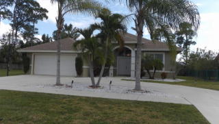 13776 Paddock Dr, West Palm Beach, FL 33414-7836
