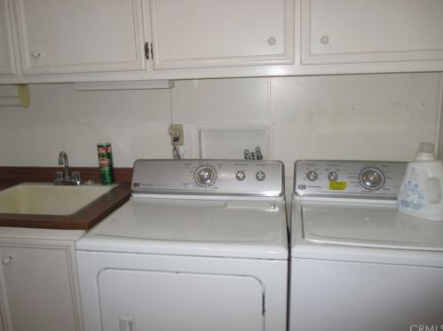 5200 Irvine Blvd, Irvine CA 92620-2013 exterior