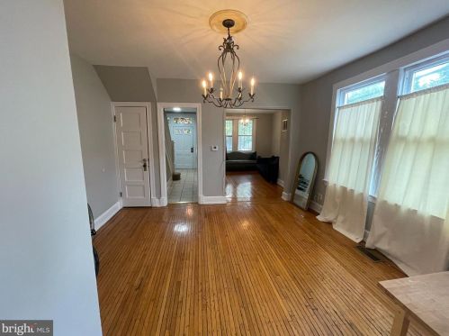 10 Franklin St, Washington, DC 20002-1008