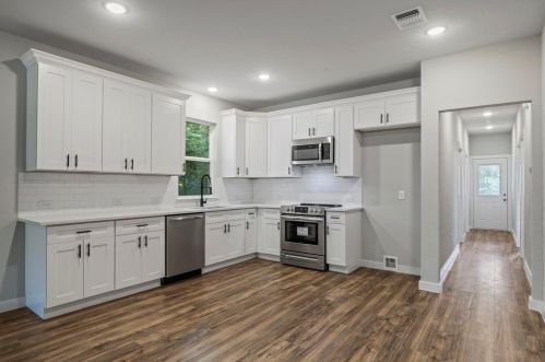 2111 Johnson St, Greenville TX  75401-3553 exterior