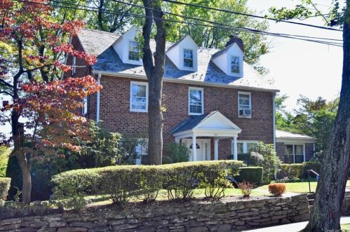 395 Westchester Ave, Mount Vernon, NY 10552-3012