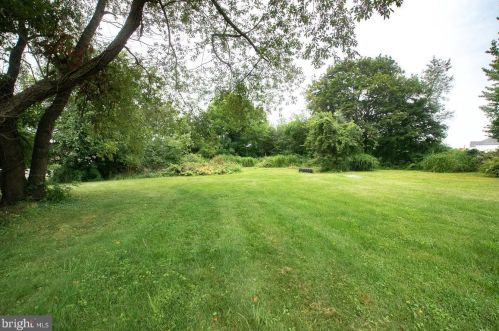 590 Borough Line Rd, Collegeville PA  19426-2804 exterior