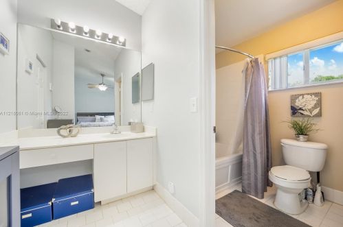 744 208th Dr, Hollywood FL  33029-2148 exterior