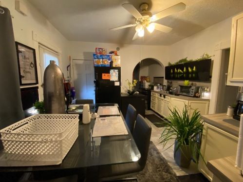 14 Murray Hl Ave, Springfield MA 01104-3709 exterior