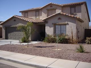 6988 Skylark Ln, Buckeye, AZ 85326-1058