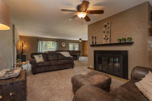 1213 Lark St, Alex MN 56308-2312 exterior