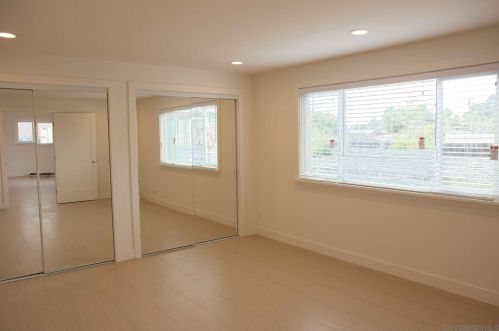 4516 Terry Ln, La Mesa, CA 91942-5849