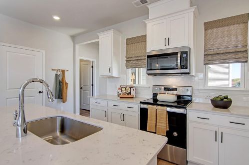 215 Winding River Dr, Johns Island SC  29455-3466 exterior