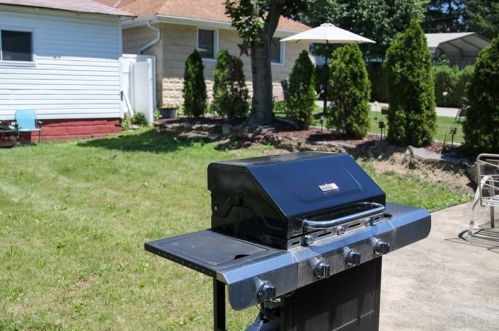 306 Washington Ave, South Connellsville PA  15425-4141 exterior