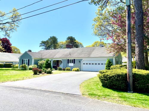 47 Out Of Bounds Dr, Yarmouth, MA 02664-2007