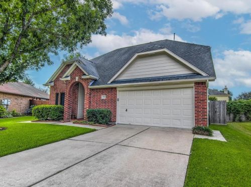 9206 Caddo Ct, Morgans Point, TX 77571-3958